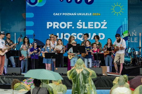 Cały Poznań Ukulele 2024 - Profesor Śledź x Uqsquad  Foto: lepszyPOZNAN.pl/Piotr Rychter