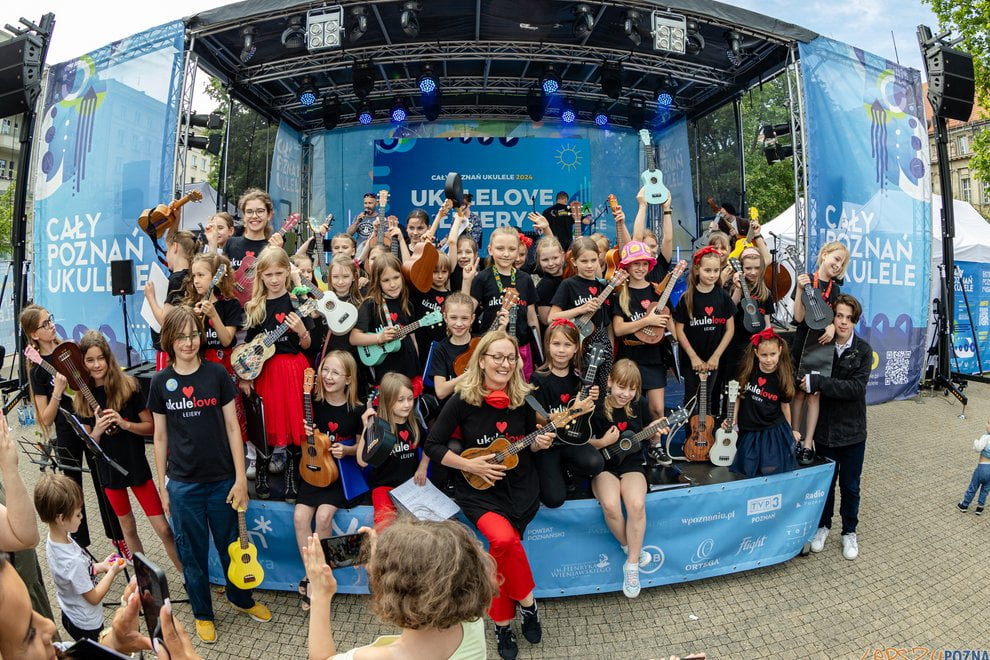 Cały Poznań Ukulele 2024 - Ukulelove Łejery  Foto: lepszyPOZNAN.pl/Piotr Rychter