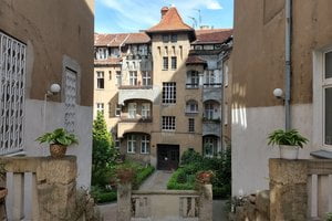 Marcinkowskiego Kozia schody hiszpanskie [TD]  Foto: 
