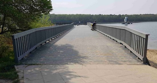 Pomost Strzeszynek Foto: POSiR Pomost Strzeszynek Foto: POSiR