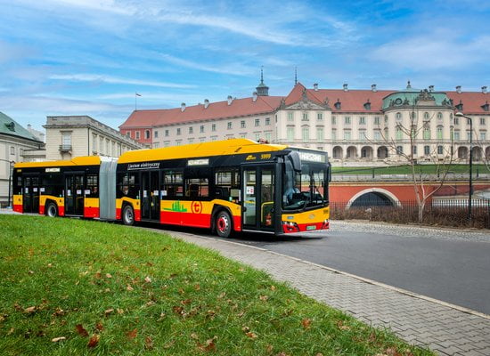 solaris urbino 18 electric w barwach MZA Warszawa  Foto: Maciej Sznek / Solaris