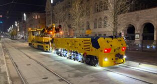 Szlifowanie torów tramwaj  Foto: MPK Poznań