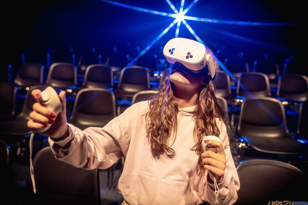 Sesja młodzieży VR Foto: MACIEJ ZAKRZEWSKI Sesja młodzieży VR Foto: MACIEJ ZAKRZEWSKI