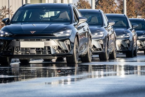 Nieoznakowane samochody dla policyjnej grupy SPEED  Foto: KWP - asp. Ł. Kędziora