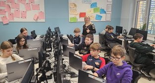 Do szkół w Mosinie trafiło właśnie ponad 500 laptopów i tabletów Foto: UM w Mosinie Do szkół w Mosinie trafiło właśnie ponad 500 laptopów i tabletów Foto: UM w Mosinie