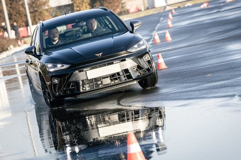 Nieoznakowane samochody dla policyjnej grupy SPEED  Foto: KWP - asp. Ł. Kędziora
