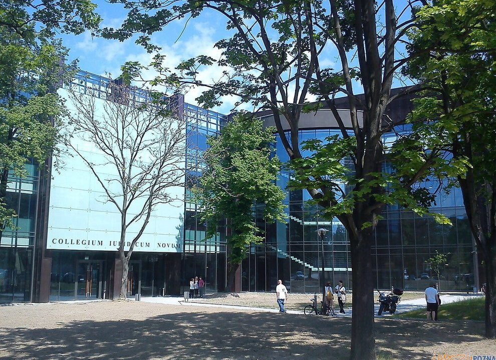 COLLEGIUM IURIDICUM_NOVUM_POZNAN  Foto: wikipedia