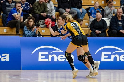 Puchar Polski Kobiet - Enea Piłka Ręczna Poznań - Enea MKS Gn  Foto: lepszyPOZNAN.pl / Piotr Rychter