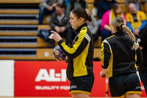 Puchar Polski Kobiet - Enea Piłka Ręczna Poznań - Enea MKS Gn  Foto: lepszyPOZNAN.pl / Piotr Rychter