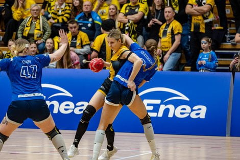 Puchar Polski Kobiet - Enea Piłka Ręczna Poznań - Enea MKS Gn  Foto: lepszyPOZNAN.pl / Piotr Rychter