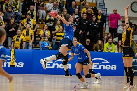 Puchar Polski Kobiet - Enea Piłka Ręczna Poznań - Enea MKS Gn  Foto: lepszyPOZNAN.pl / Piotr Rychter