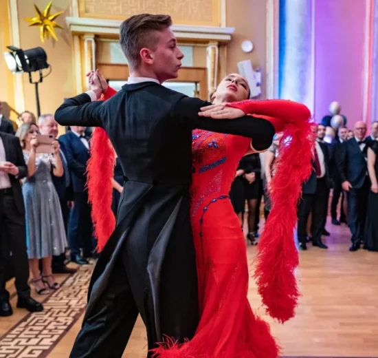 Jubileuszowy-Bal-Seledynowy-2023-17-1073x700  Foto: UEP materiały prasowe