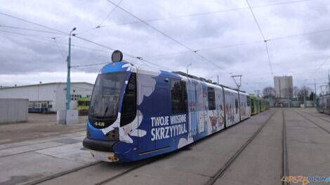 Tramwaj-oklejony-reklama-ktory-bedzie-kursowal-na-linii-specjalnej-RB  Foto: MPK 