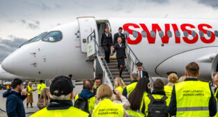 Ławica samolot port lotniczy Ławica Swiss  Foto: Kacper Jegliczka Okiem Spottera - 29.03.2026