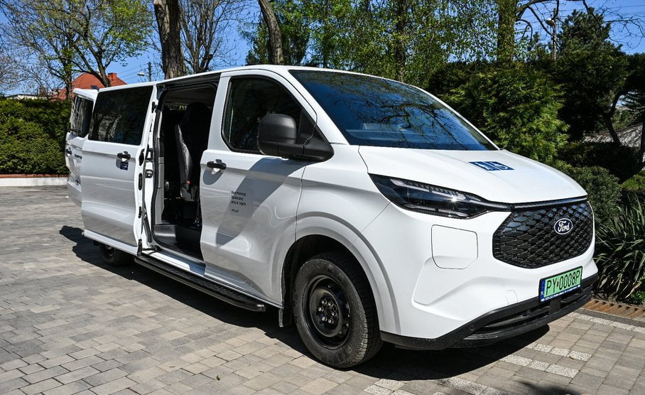 Samochod dla osob z niepelnosprawnoscia UMP (4)  Foto: UMP