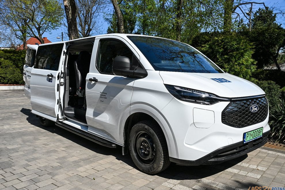 Samochod dla osob z niepelnosprawnoscia UMP (4)  Foto: UMP