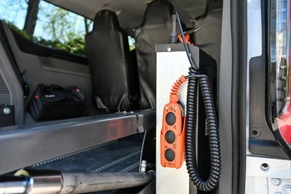 Samochod dla osob z niepelnosprawnoscia UMP (1)  Foto: UMP