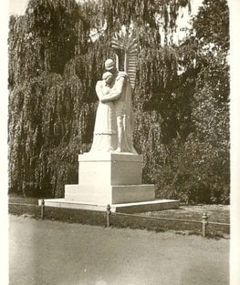 Park Marcinkowskiego Pozegnanie z Maria  Foto: 