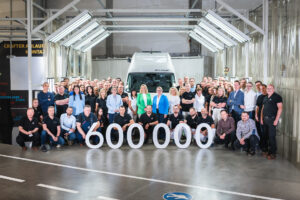 600-tysięczny Crafter z Wrześni  Foto: 
