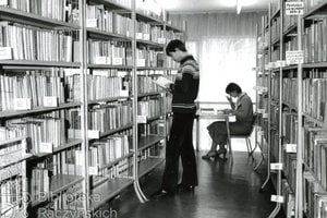 Lodowa Biblioteka Raczynskich PRL [arch BRacz] (6)  Foto: 